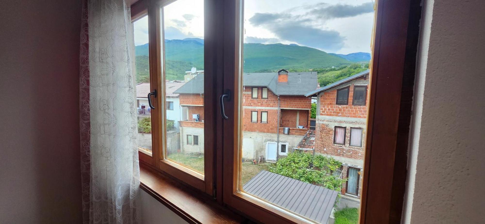 Lovely 1 Bedroom Within Walking Distance, Views Печ Екстериор снимка