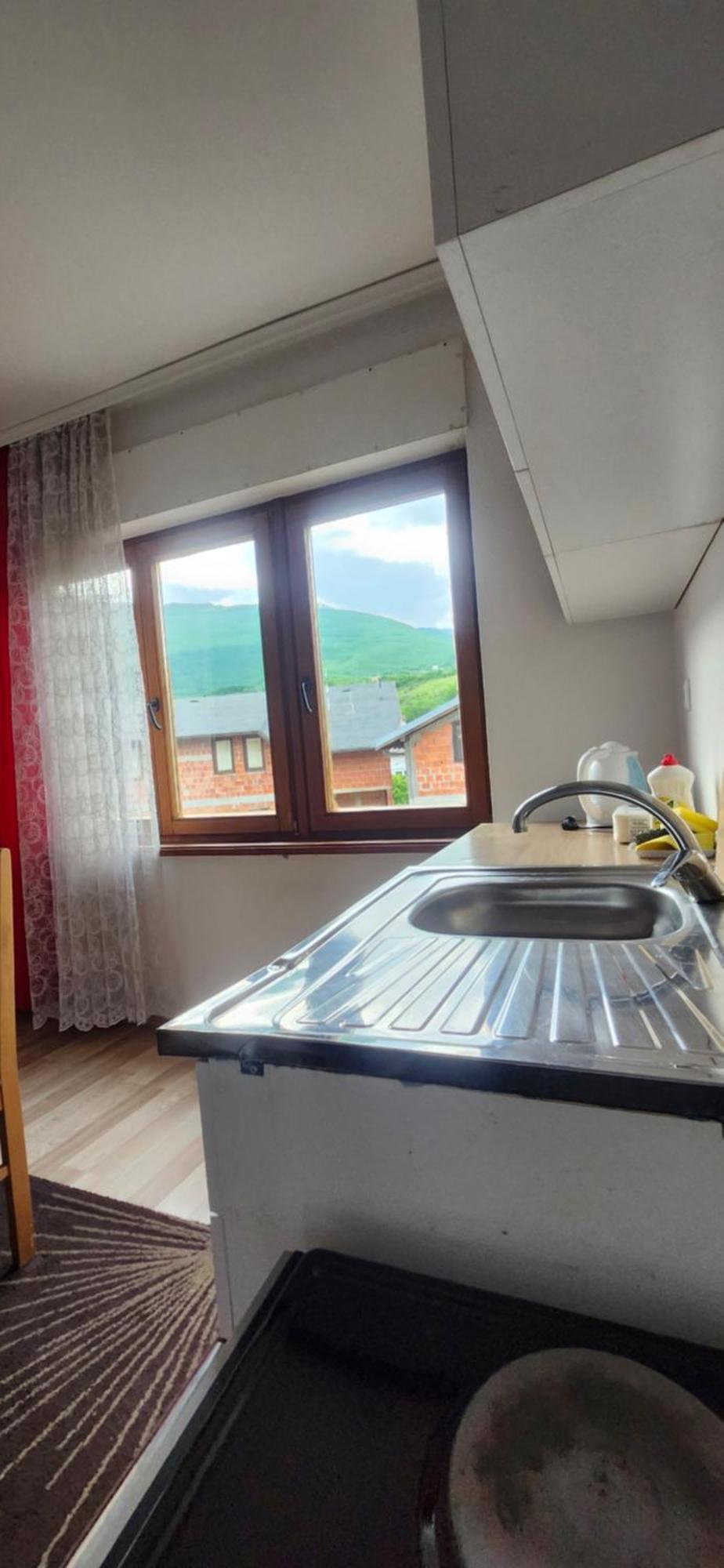 Lovely 1 Bedroom Within Walking Distance, Views Печ Екстериор снимка