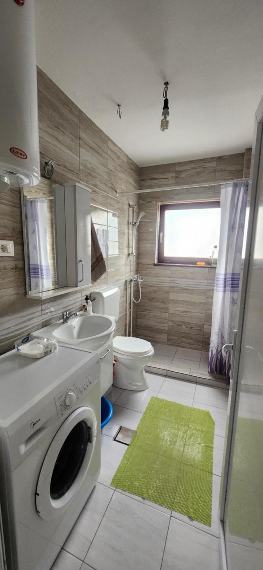 Lovely 1 Bedroom Within Walking Distance, Views Печ Екстериор снимка