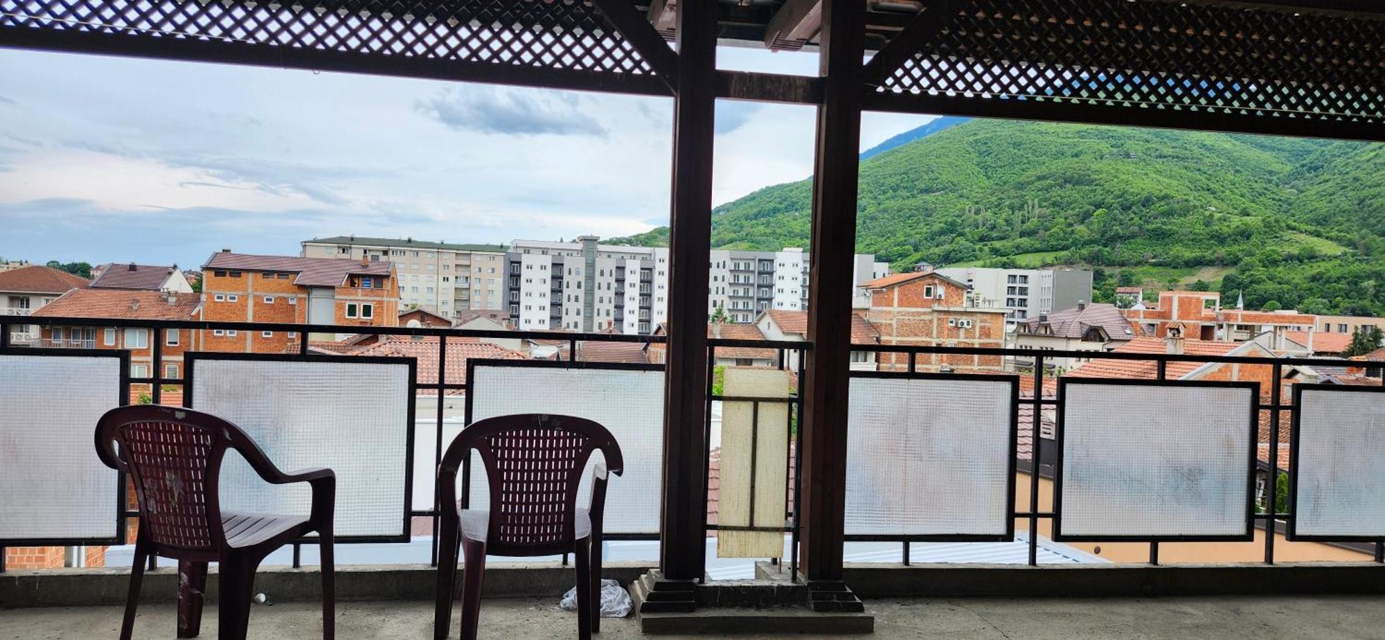 Lovely 1 Bedroom Within Walking Distance, Views Печ Екстериор снимка